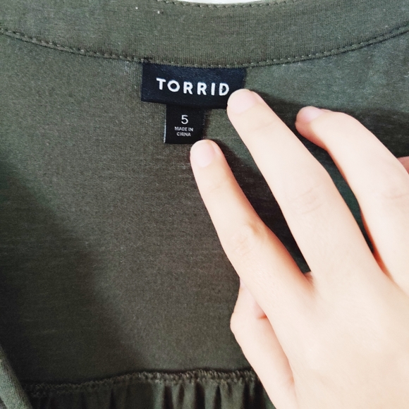 Torrid Olive Green Jersey Zip Front Drawstring Knee Length Dress Stretchy Size 5 - Picture 5 of 8